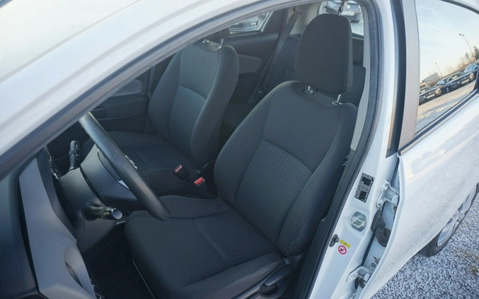 Toyota Yaris cena 45700 przebieg: 171574, rok produkcji 2018 z Grodków małe 562